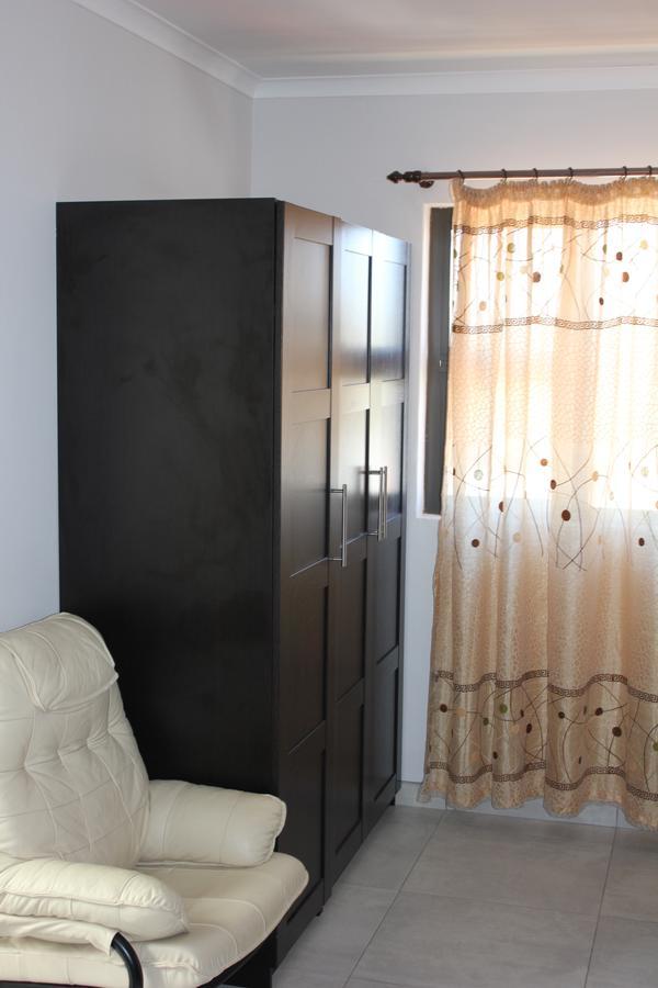 Coco Palm Bed&Breakfast Windhoek Bagian luar foto